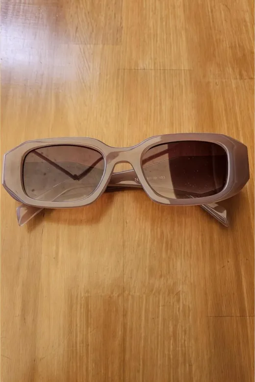 ALMR-002 Kadın Julia Dikdörtgen Kalın Çerçeveli Vintage Model Güneş Gözlüğü