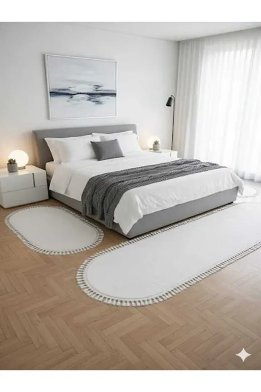 ALTUN CARPET YATAKHUGYUFTY 3Lü Kar Beyaz Modern Post Pelüş Kaymaz Ponpon Saçaklı Yatak Odası Takımı 2 Adet 80*150 1 Adet 80*300