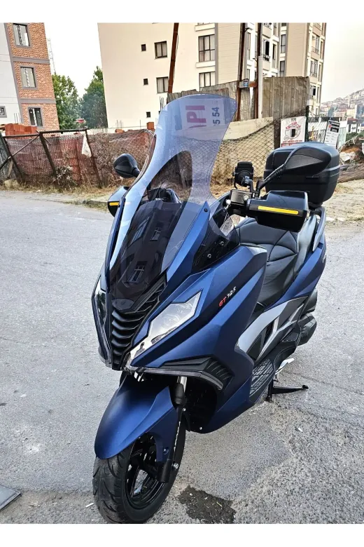 Arora GT 125 Ön Cam 2023-2026 Model 83cm Füme Renkli 4mm UZUN