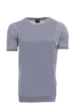 Bisiklet Yaka Kenarları Desenli Gri Örme T-shirt | Wessi