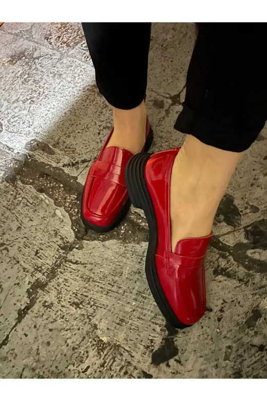 Butik sfk011 Noble Shoes Hakiki Deri Kırmızı Rugan Kadın Loafer