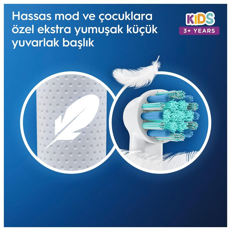 D100 Vitality Lightyear Özel Seri Çocuklar İçin Ekstra Yumuşak Şarj Edilebilir Diş Fırçası Seyahat Kabı