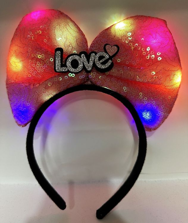 Diğer 53943750 Led Işıklı 3 Farklı Fonksiyonda Yanan Gümüş Love Yazılı Fuşya Pembe Fiyonk Taç 20X17 Cm