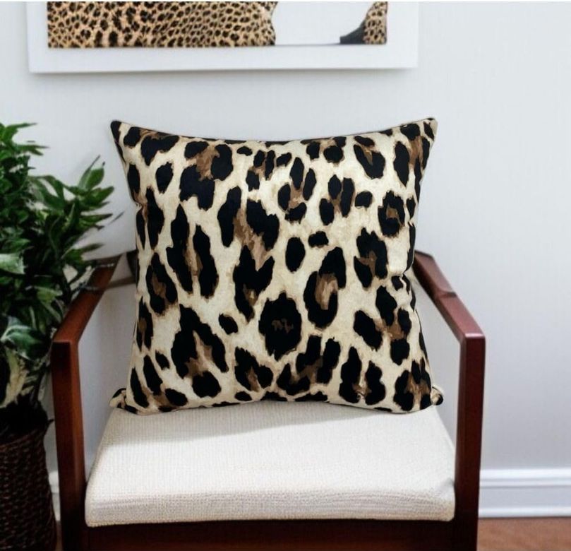 Diğer 57858324440658099283959 Leopar Desen Çift Taraflı Dijital Baskılı Dekoratif Kırlent Kılıfı 45X45 Açık Indigo