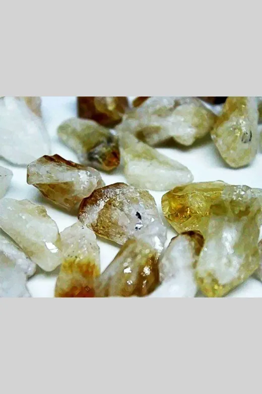 DOĞAL TAŞ CENNETİ 123ANKACEN360 Sitrin Taşı Ham Amorf Küçük Parçalar 2-4 Gram