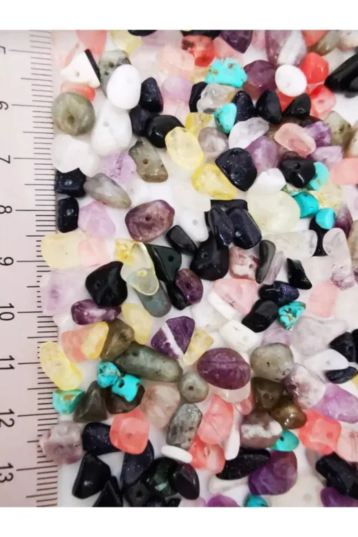 DOĞAL TAŞ CENNETİ KIRIKTAŞ050 Doğaltaş Kırıktaş Mix Doğal Taş Delikli (50 Gram)