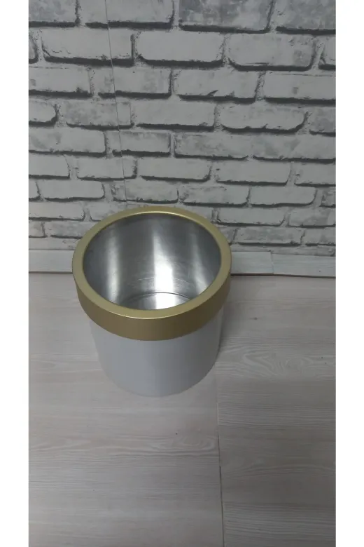 ERHAN FLOWERS Saksı.beyaz.gold 30×30 Darbuka Saksı Şık Tasarım Gold Kemerli