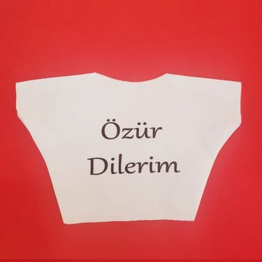 ETT 562741422960 Özür Dilerim Yazılı Peluş Oyuncak Tişörtü