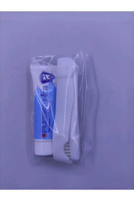Evrensel Buklet Evrenselbuklet103 Kutulu 216 Adet Diş Seti Otel Tipi Buklet Diş Seti Katlanır Fırça Ve 10Gr Diş Macunu