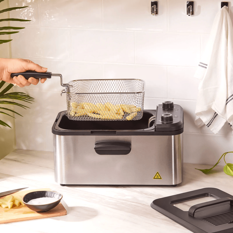 Karaca 000001000155309001 Inox Yağ Filtreli Zamanlayıcılı Fritöz Xl 3,2L