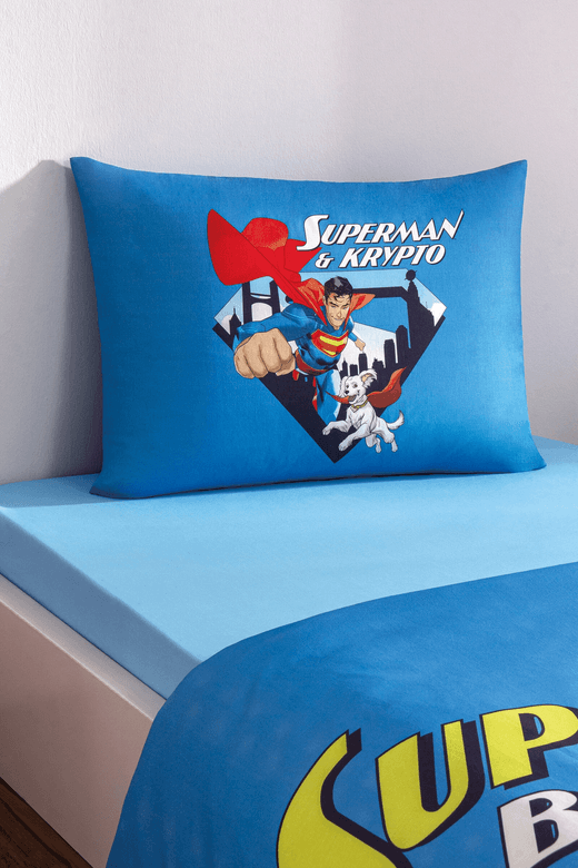 Özdilek 14037755 Superman Best Friend Tek Kişilik Lisanslı Lastikli Çarşaf Çocuk Nevresim Takımı