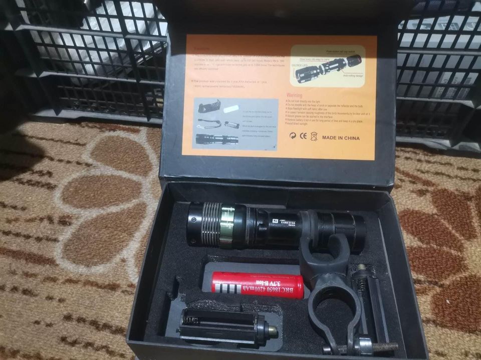 Power Style 600 Lumen 200W El Feneri