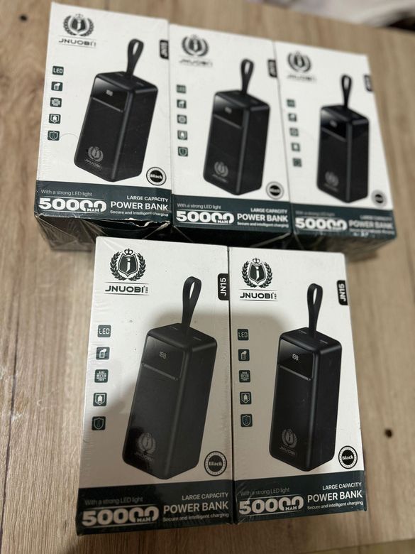 PREMİUM BAZAAR 50000 Mah Özellikli Powerbank Dijital Göstergeli Taşınabilir Powerbank Acil Durum Işığı