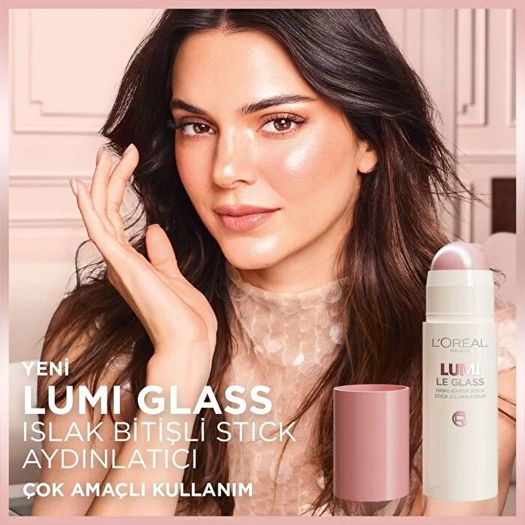 ST24120187 Loreal Paris Lumi Glass 620 Glassy Pink Ballet Islak Bitişli Stick Aydınlatıcı