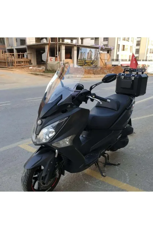 SYM Joymax 250 İ Ön Cam 2015-2016 Model 65cm Şeffaf Renkli 4mm APARATSIZ