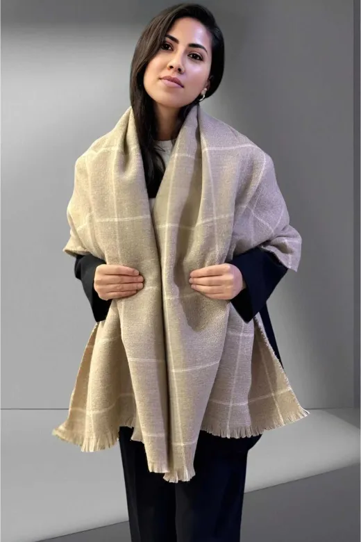 UTŞ152550 Kadın İnce Çizgili Yumuşak Dokulu Omuz Şalı Atkı ( 70Cm X 180Cm )