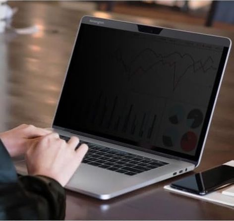 3M 131611814 Apple Macbook Neo 13 İnç Hayalet Ekran Koruyucu Anti Spy 9H Nano A3404 İle Uyumlu