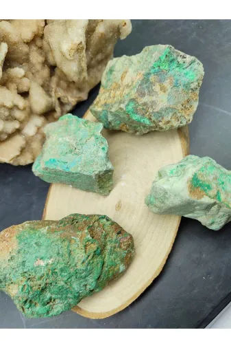 ART LİFE DOĞALTAŞ Natural Stones ART LİFE DOĞALTAŞ Natural Stones 300334 Büyük Krizokol Ham Doğal Taş Kaya (Sertifikalı)