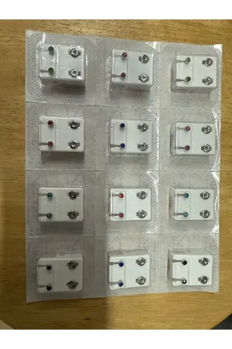 Arteks Teknik kulübene Kulak Delme Küpe Beyaz Üzeri Beyaz Taş