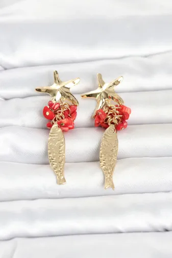 Deniz Yıldızı ve Balık Detaylı Kırmızı Taşlı Gold Renk Kadın Küpe TJ-BKP11795