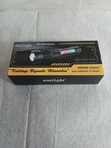 Onelight Şarjlı Ve Zoomlu El Feneri