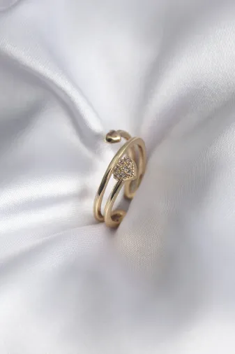 Pirinç Gold Renk Zirkon Taş Detay Kalp Model Kadın Yüzük TJ-BYK2917
