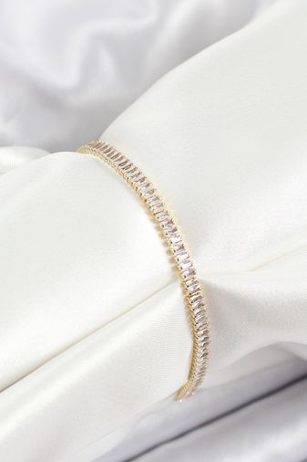 Pirinç Zirkon Taşlı İnce Su Yolu Model Gold Renk Kadın Bileklik