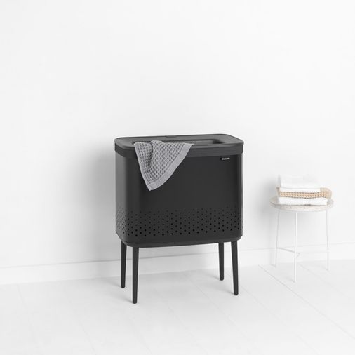 Schafer ₺11.699,00 Brabantia Bo Matt Black Plastik Kapaklı Çamaşır Sepeti 60 L (Bra 200526)