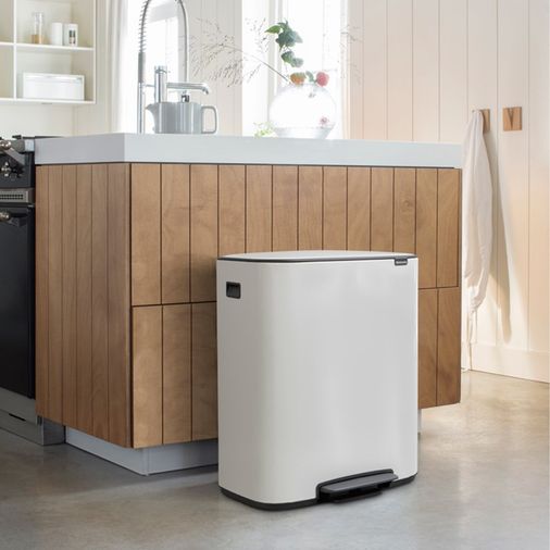 Schafer ₺15.150,00 Brabantia Bo Beyaz Pedallı Çöp Kutusu 60 L (Plastik İç Kovalı)