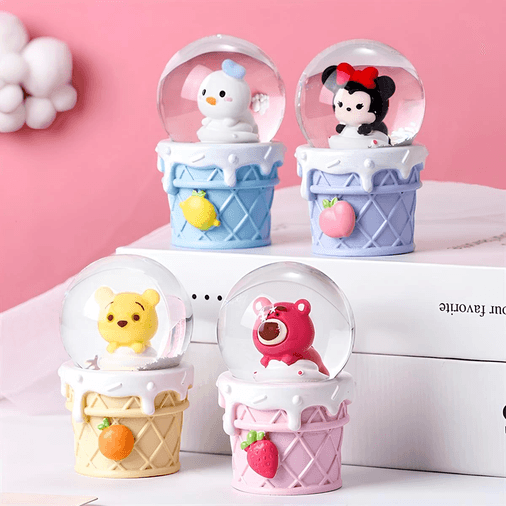 YNT İthalat KH-ALK3111 Mickey Mouse Işıklı Kar Küresi 9 Cm Alk3111